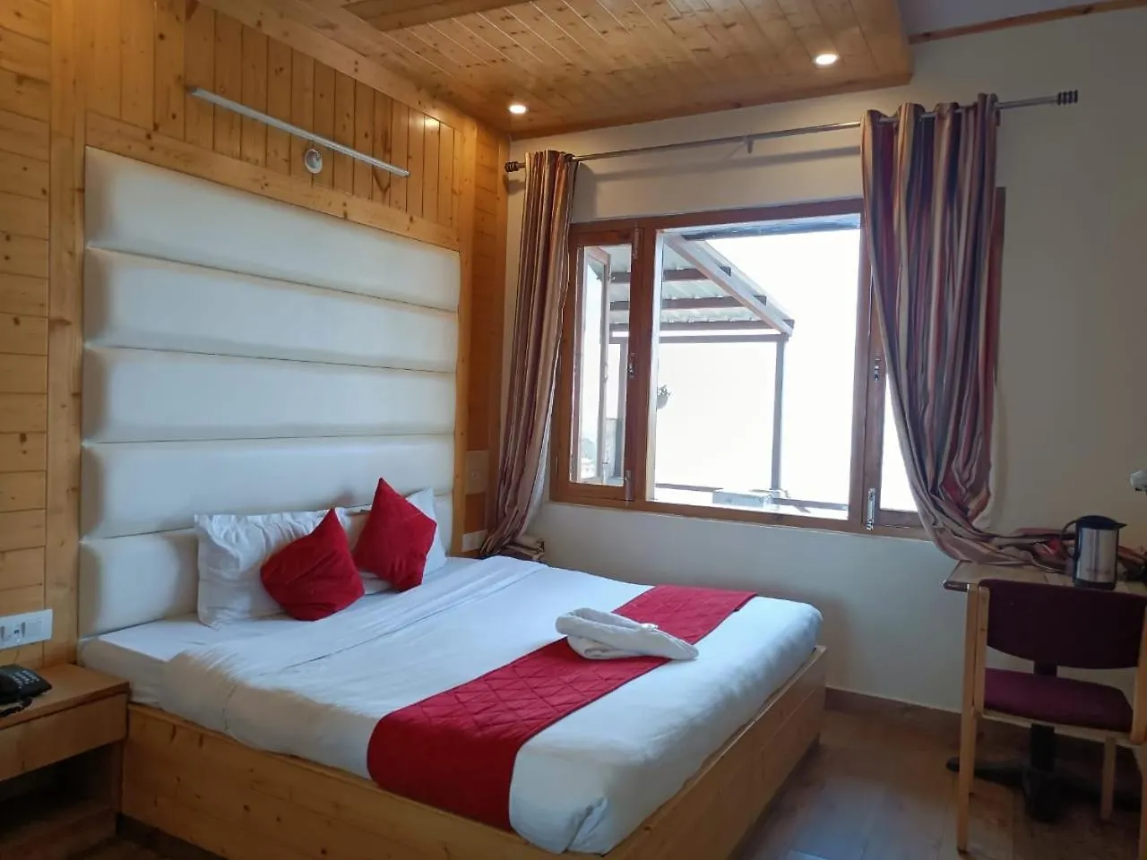 Zoz Sm9 Hotell Shimla Indien